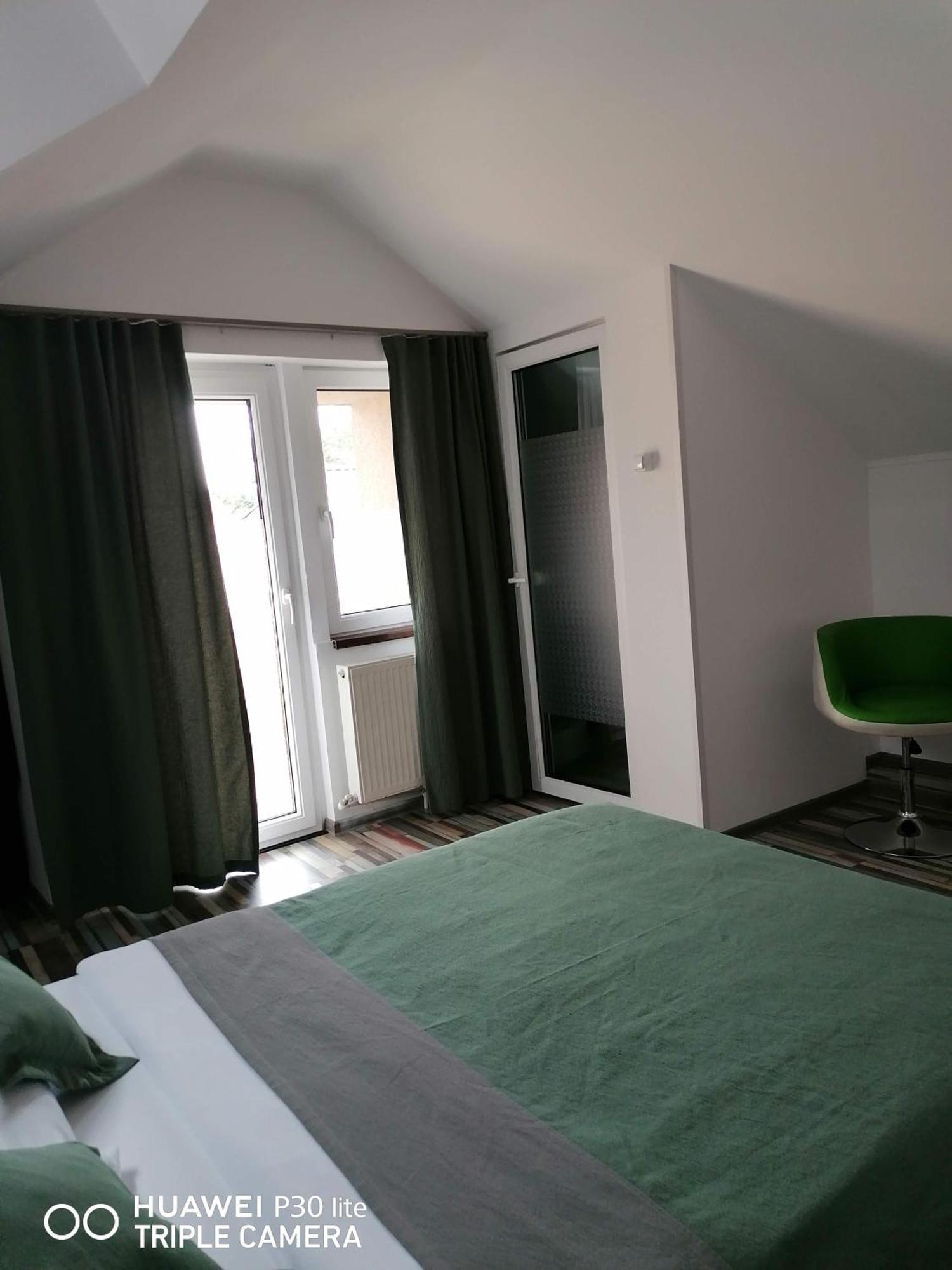 Rasnov Retreat酒店 外观 照片
