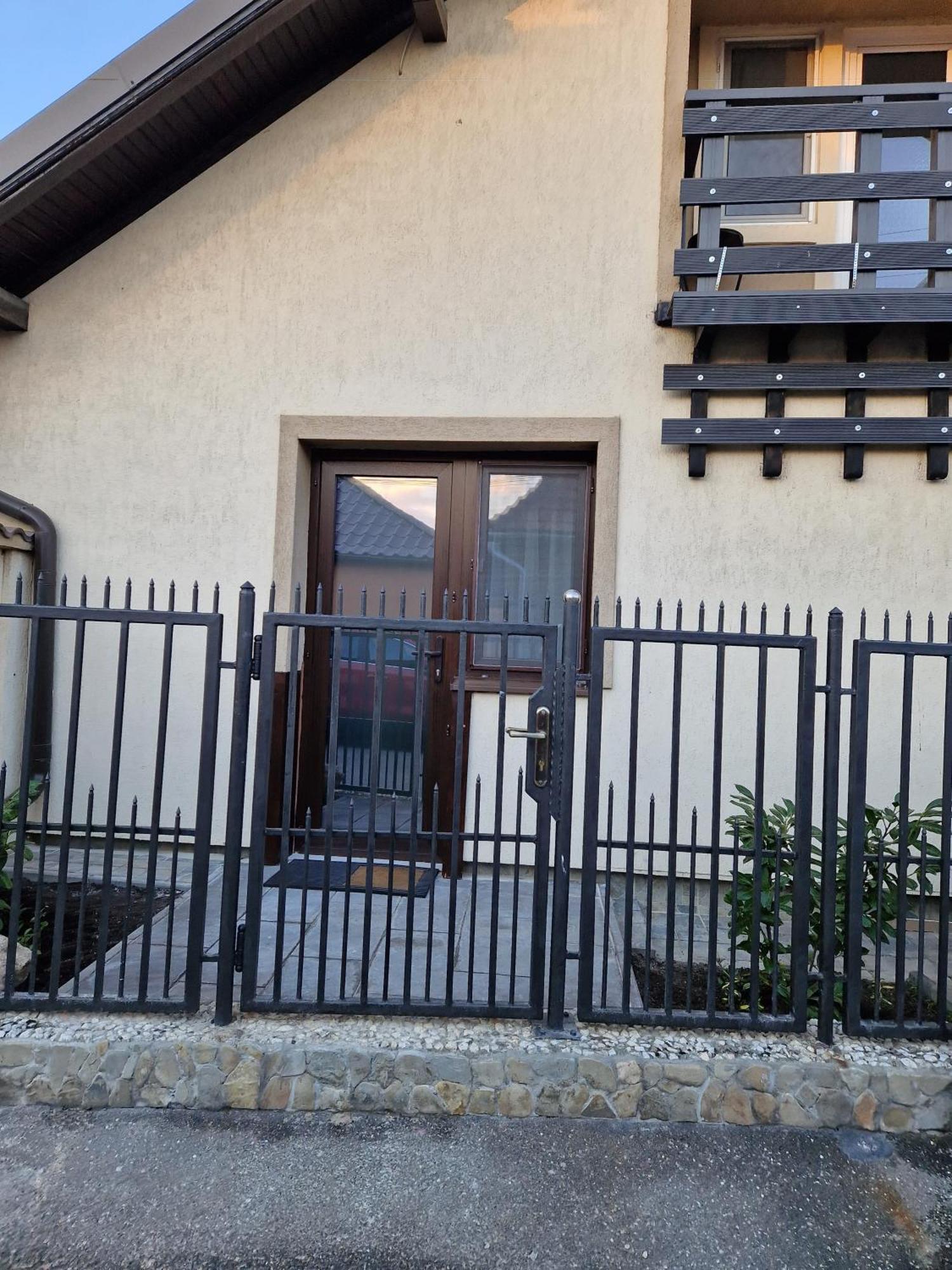 Rasnov Retreat酒店 外观 照片